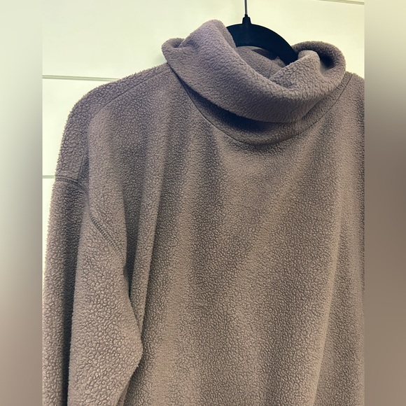 Aerie Cowl neck pullover - Picture 2 of 5